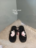 River Island 40