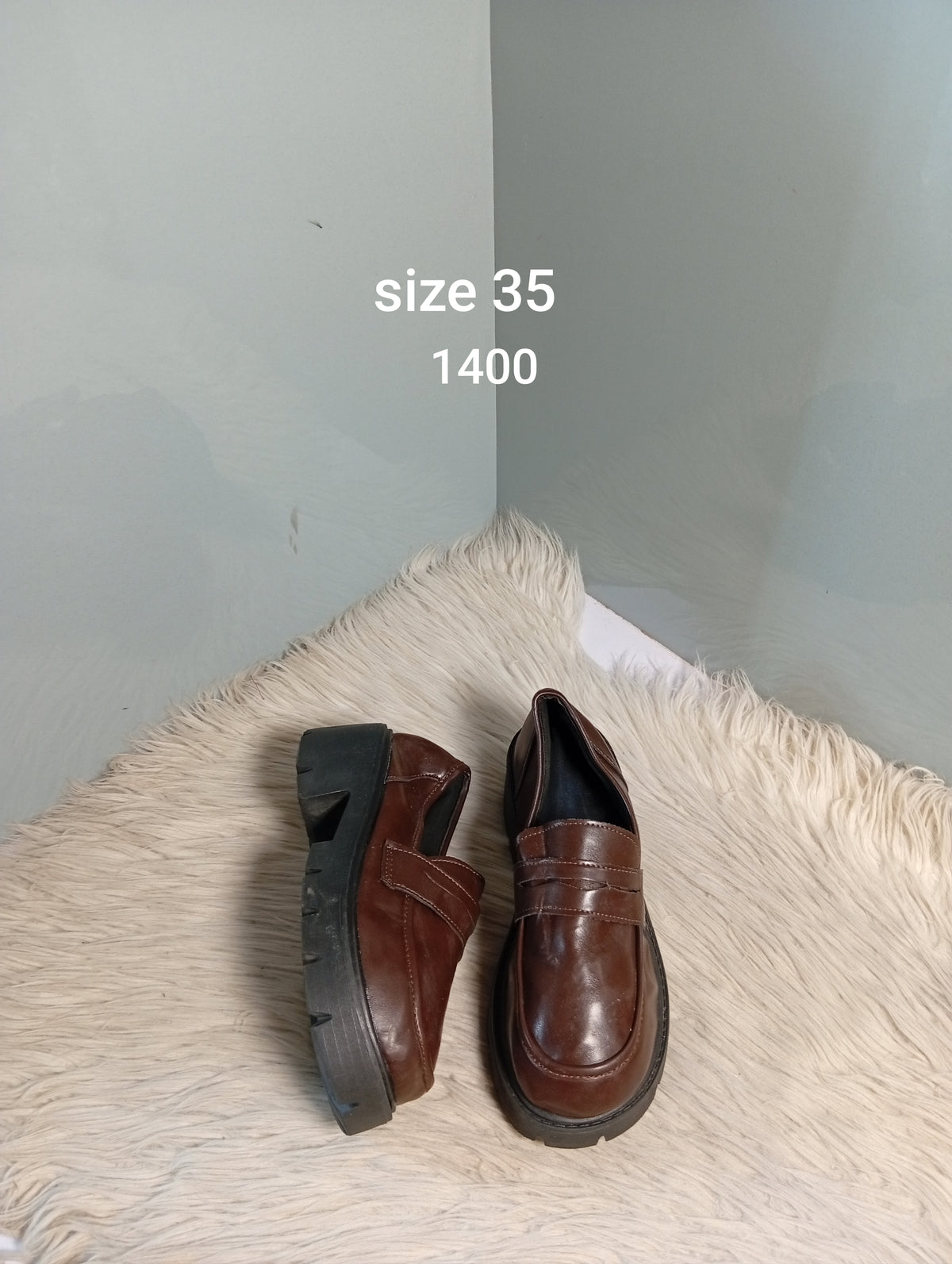Loafers 35
