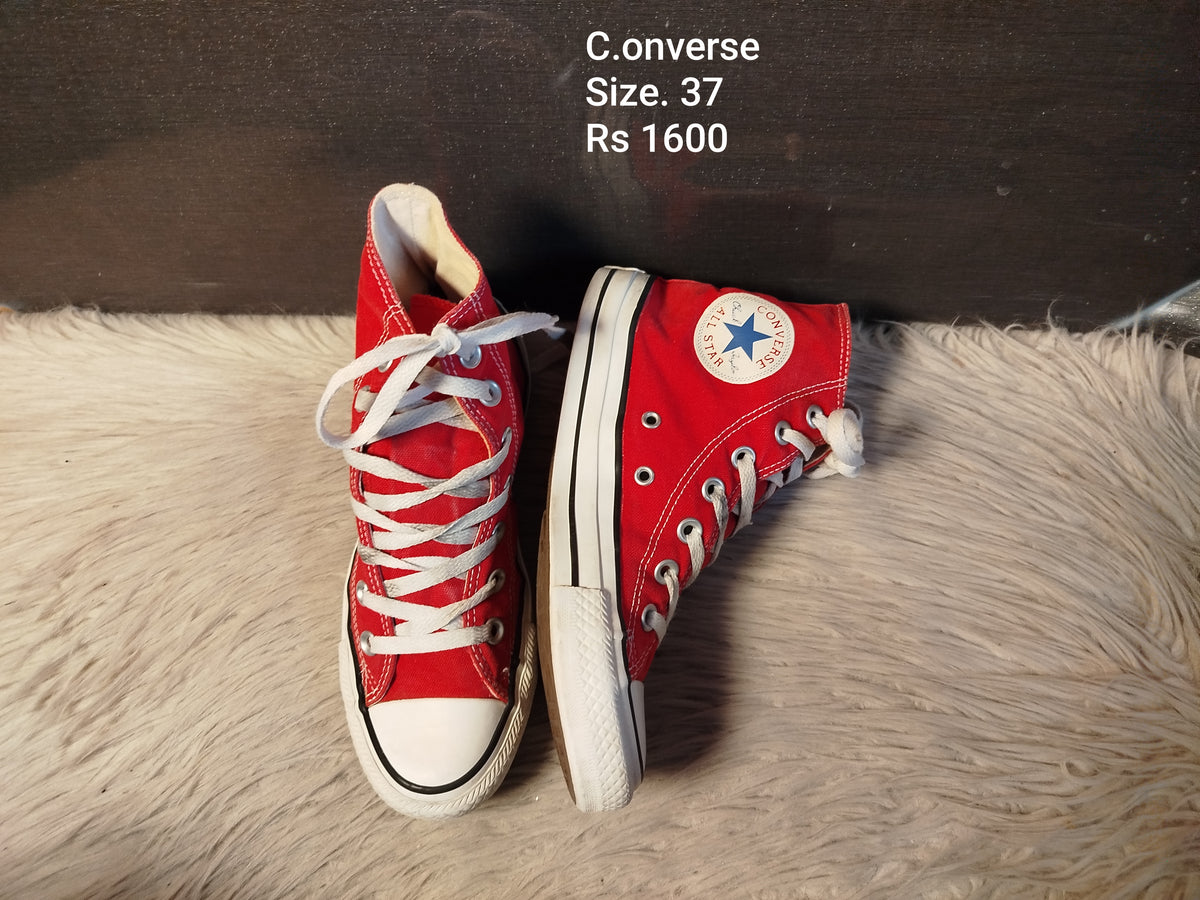 Converse 37