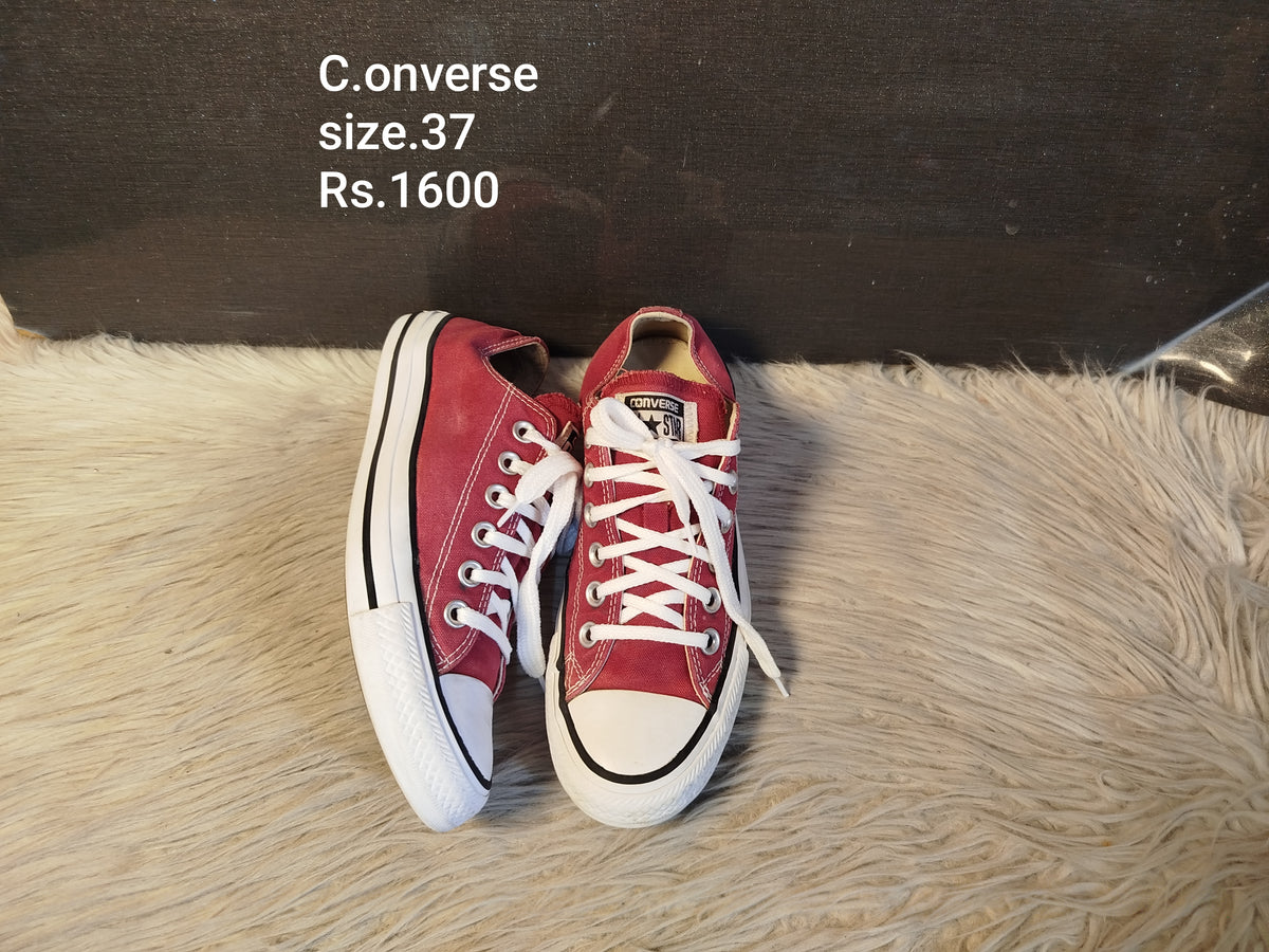 Converse 37