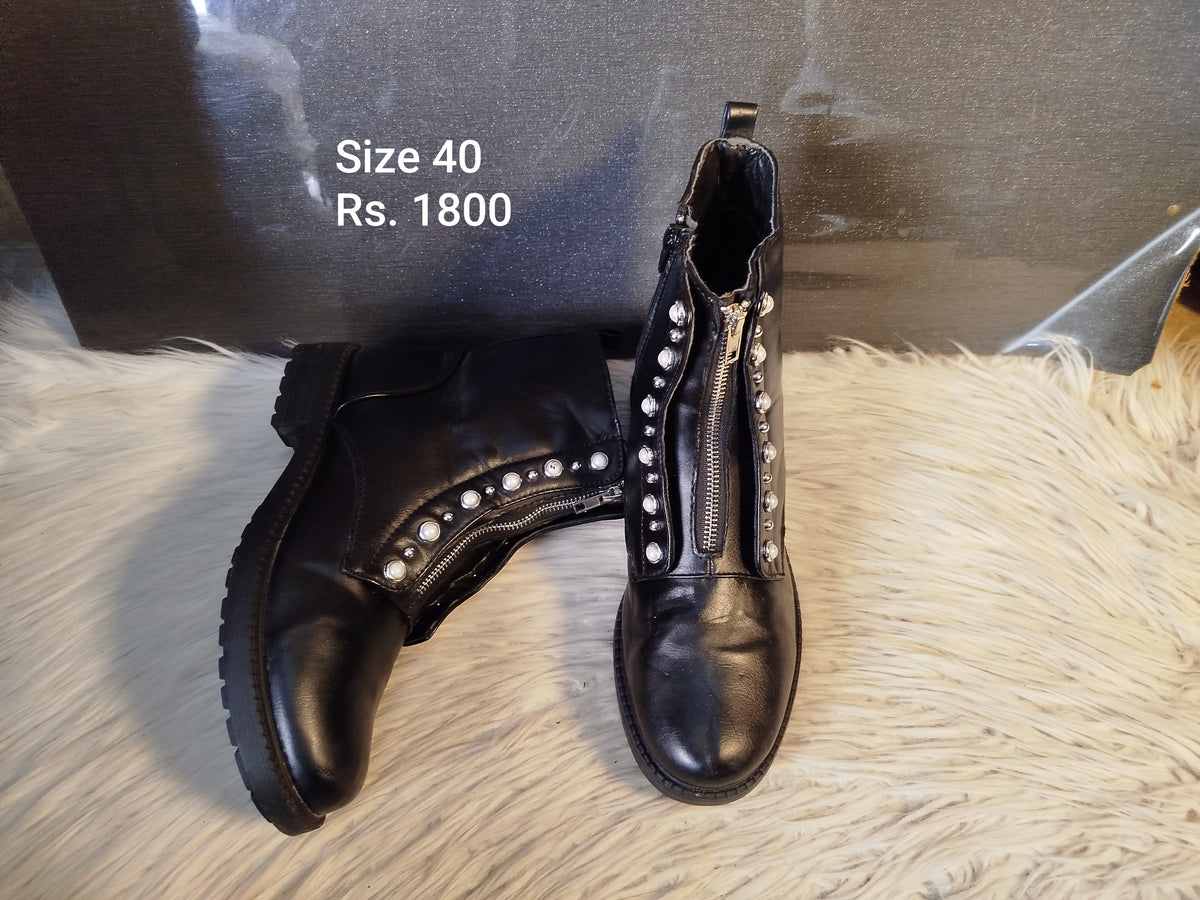Boot 40