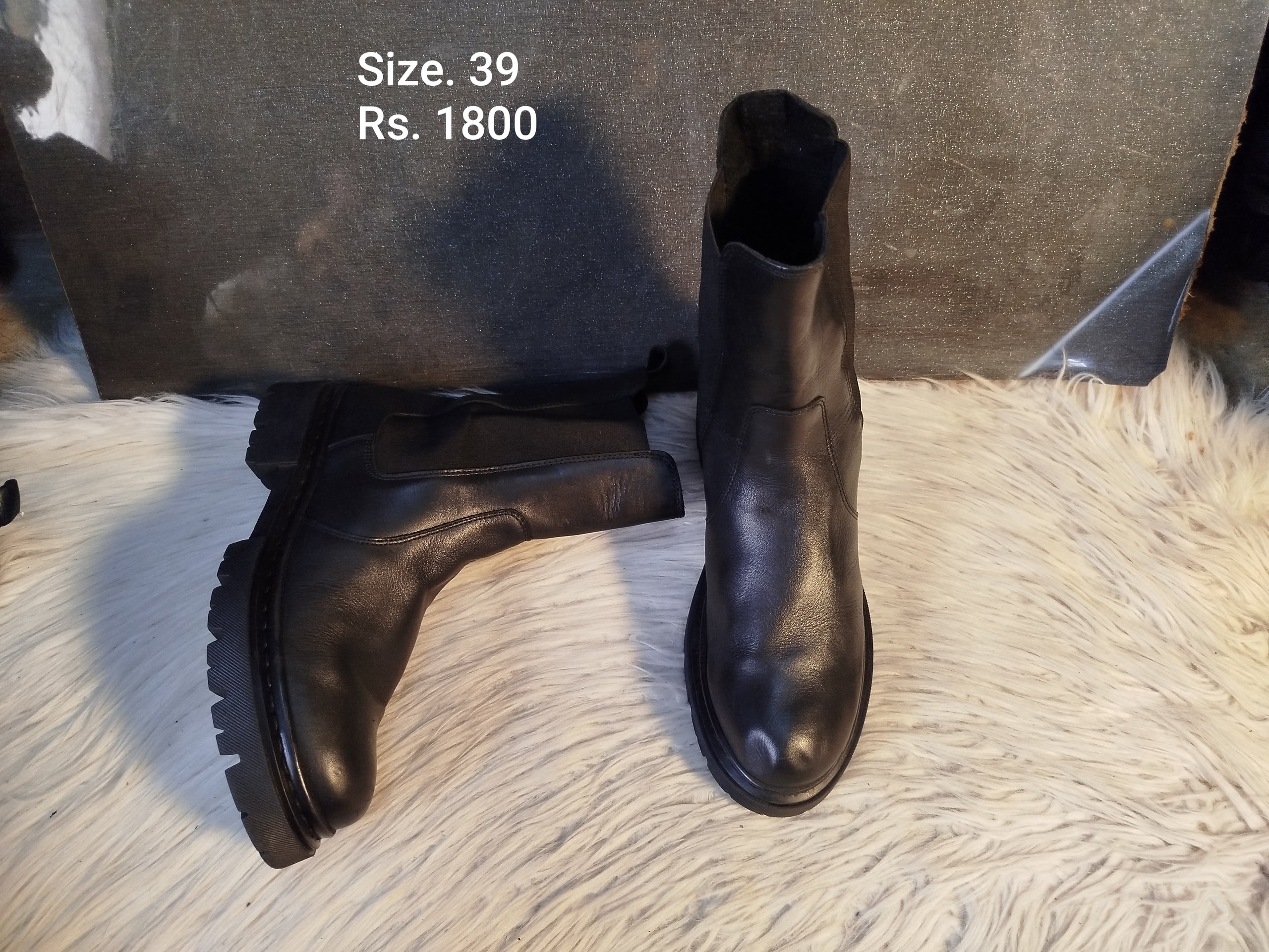 Boots 39