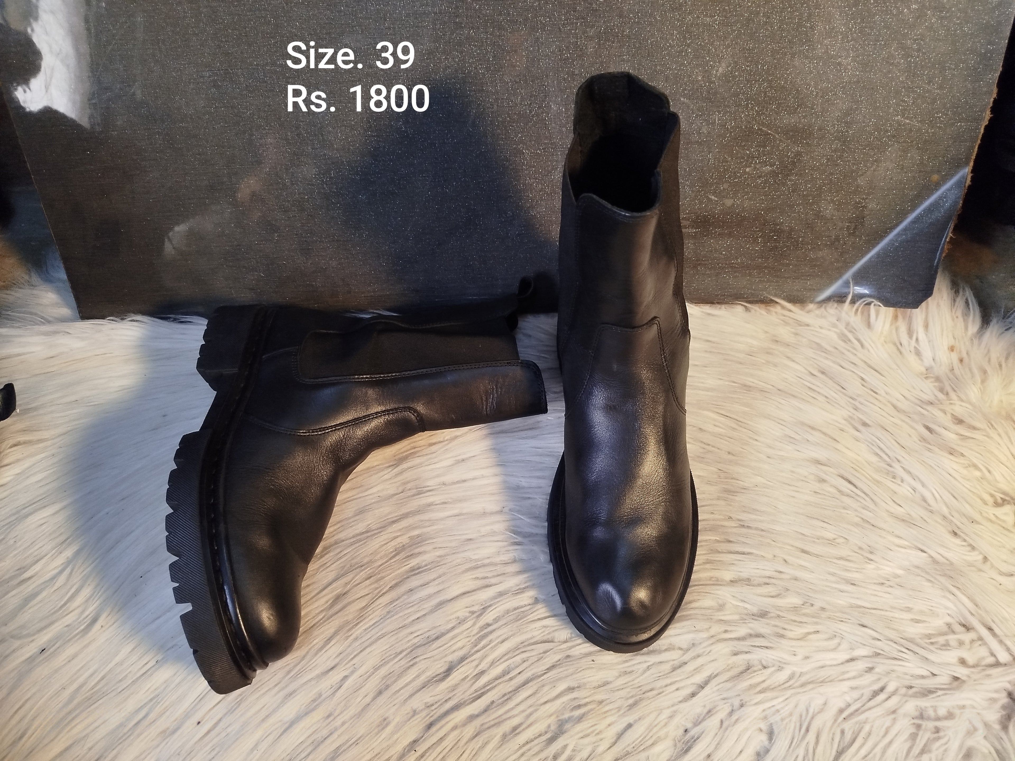 Boots 39