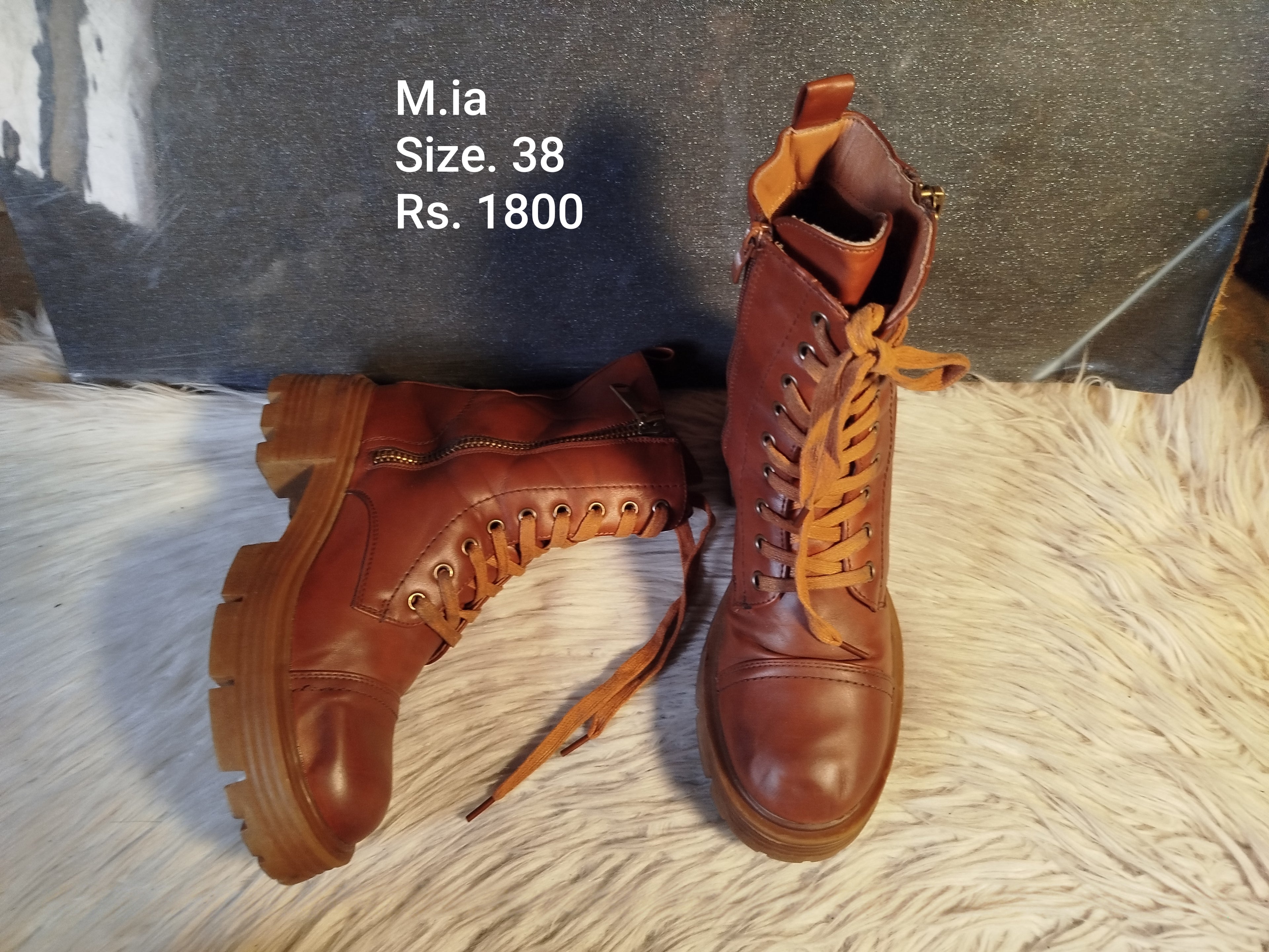 Mia 38