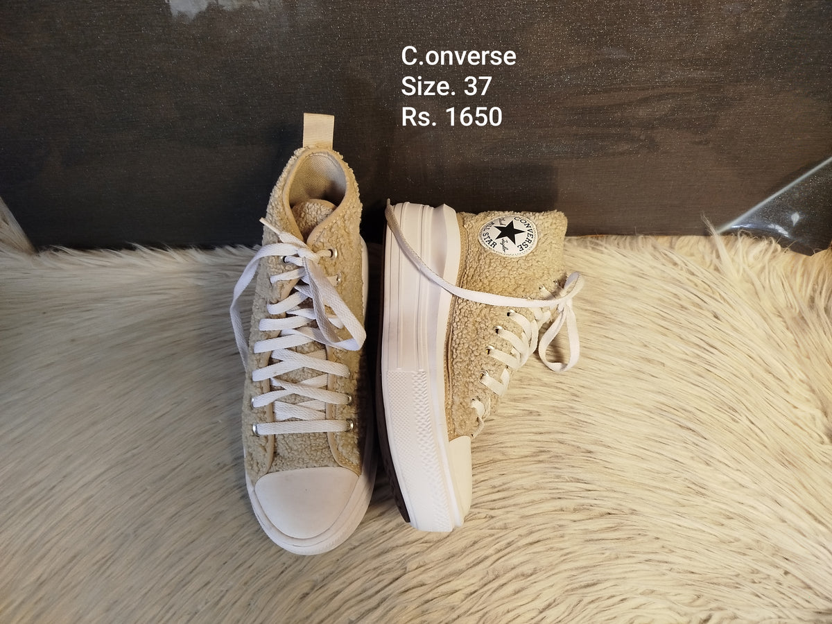 Converse 37