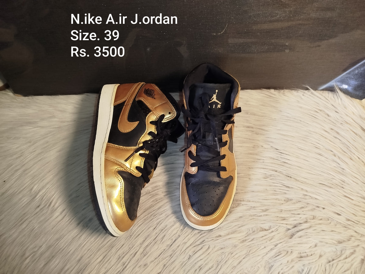 Nike 39