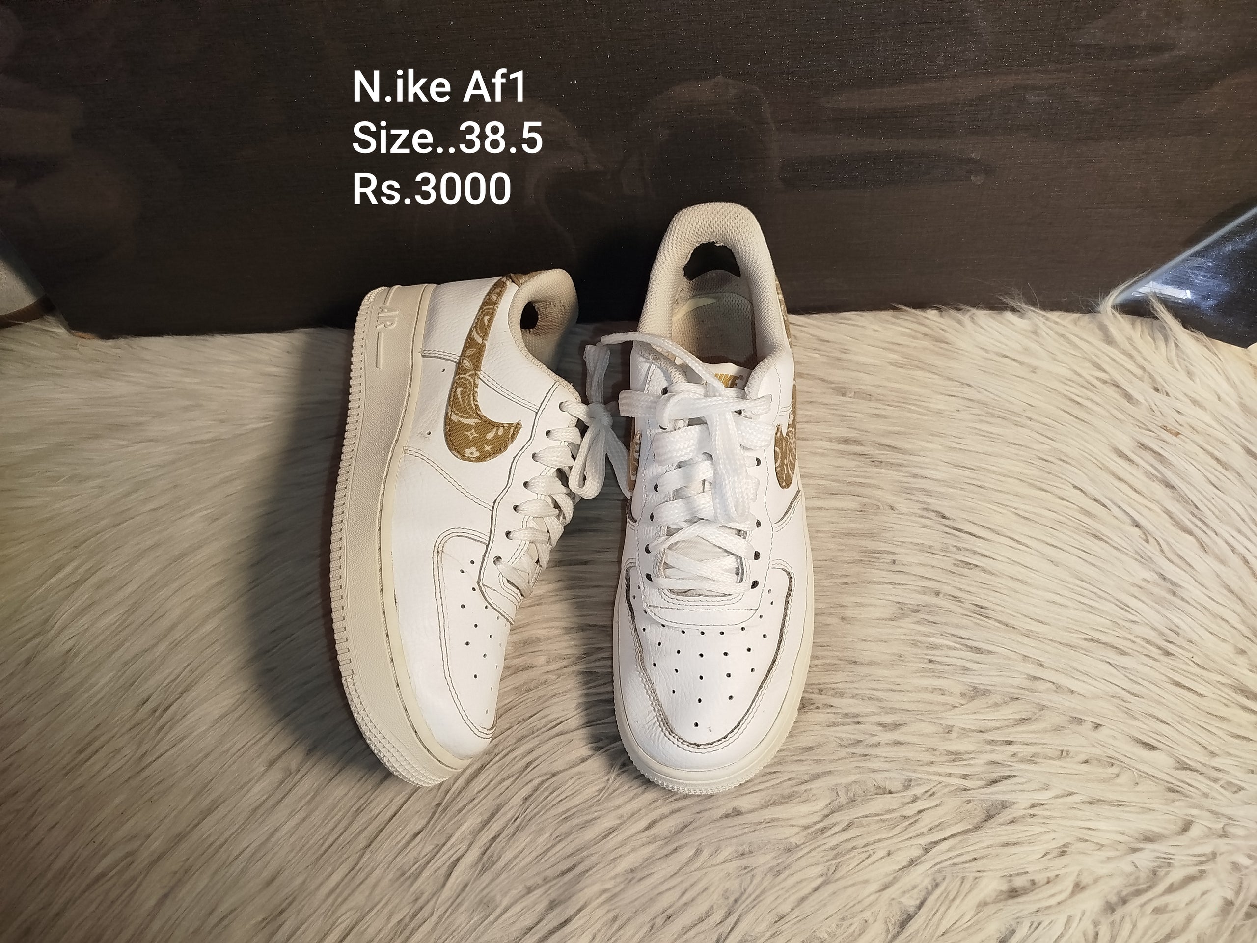 Nike 38.5