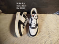 Nike 40