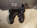 Boots 37