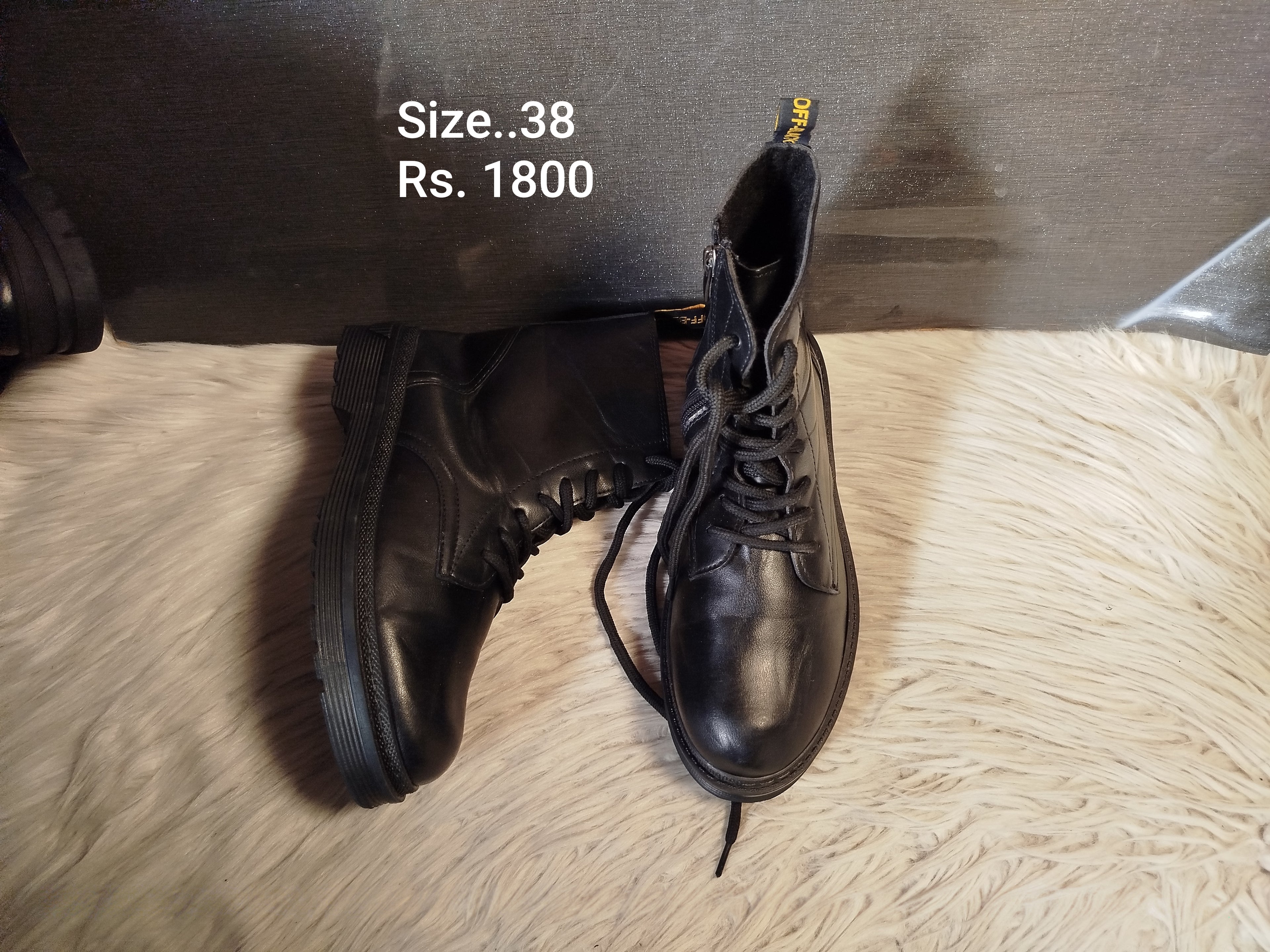 Boots 38