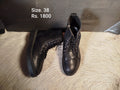 Boots 38