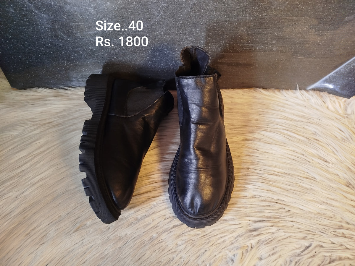 Boots 40