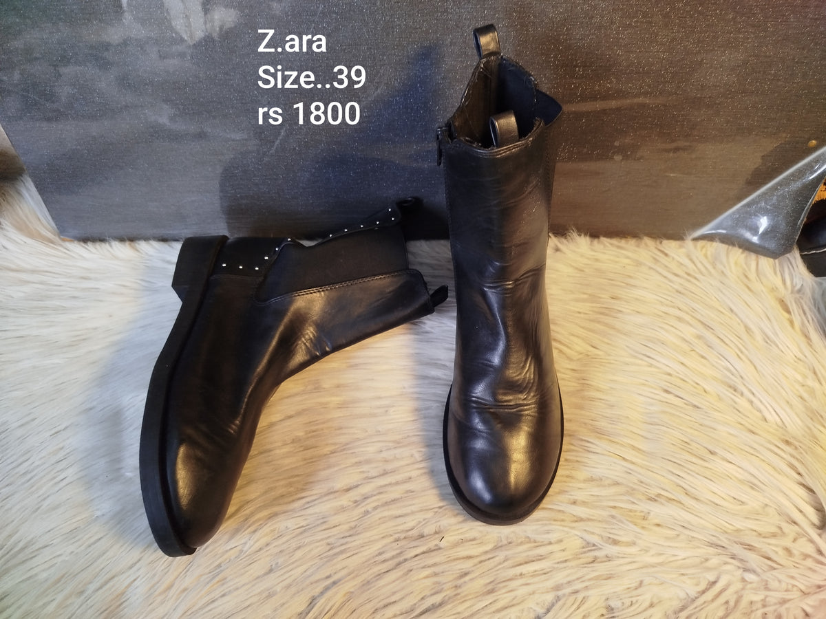 Zara 39
