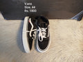 Vans 44