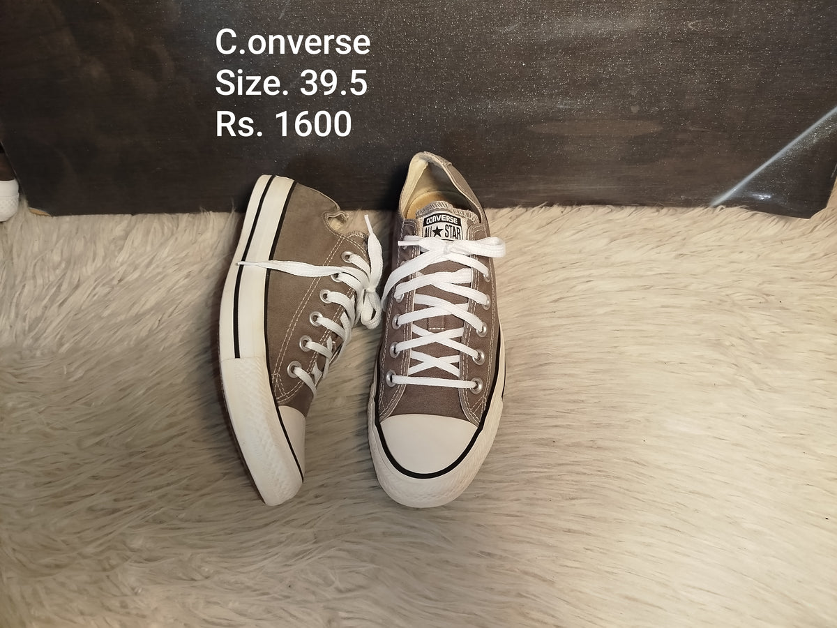 Converse 39.5