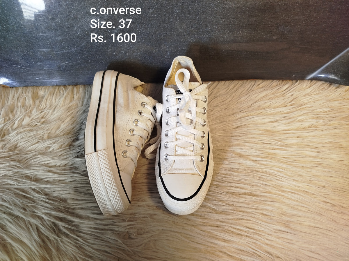 Converse 37