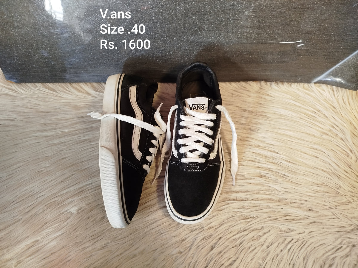 Vans 40
