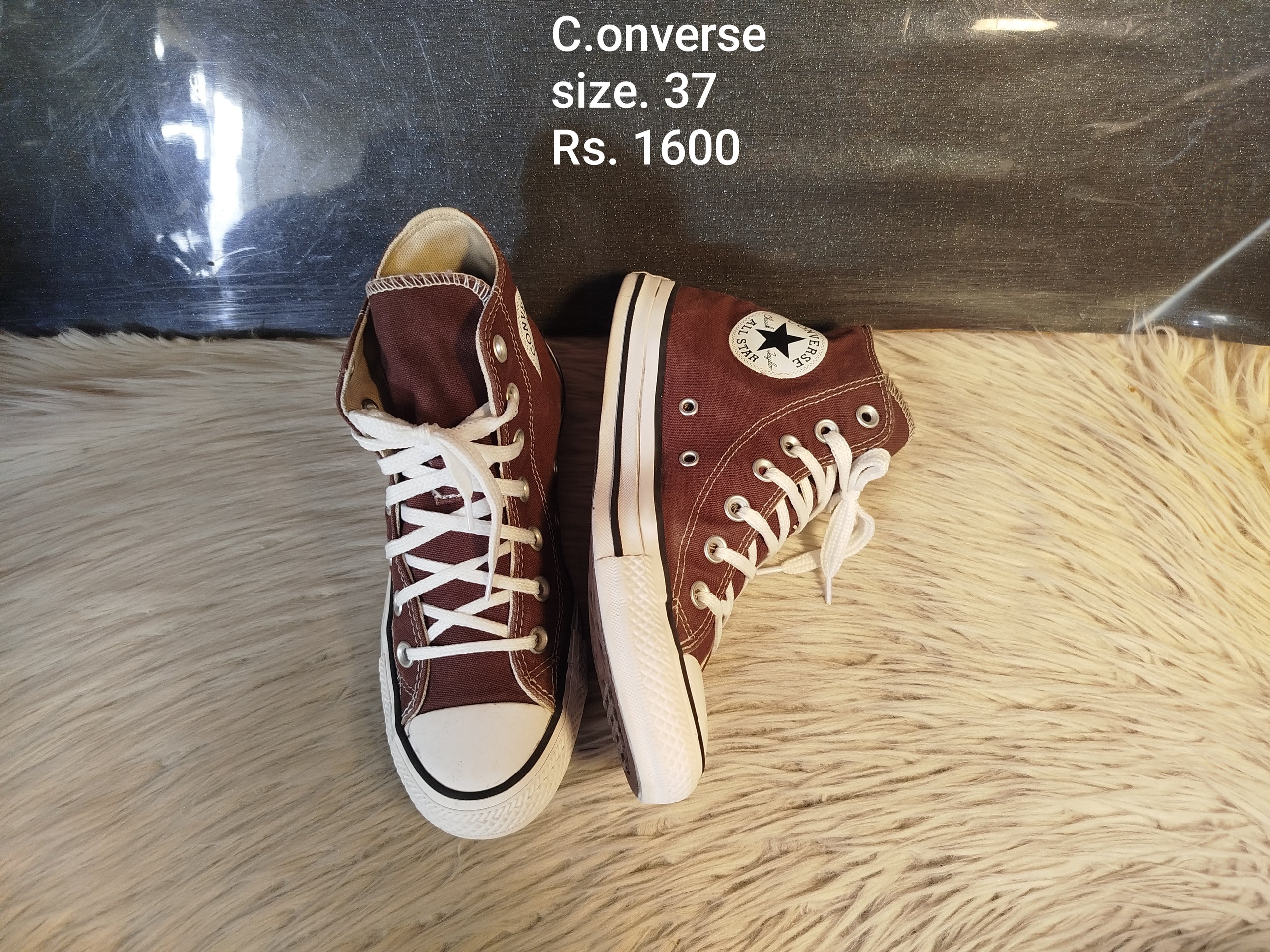 Converse 37