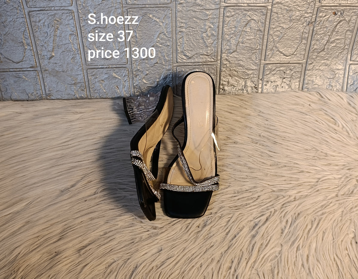 Shoezz 37