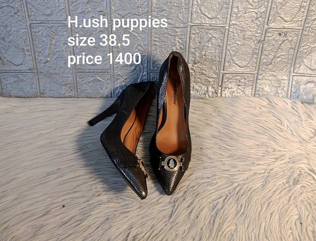Hush puppies 38.5