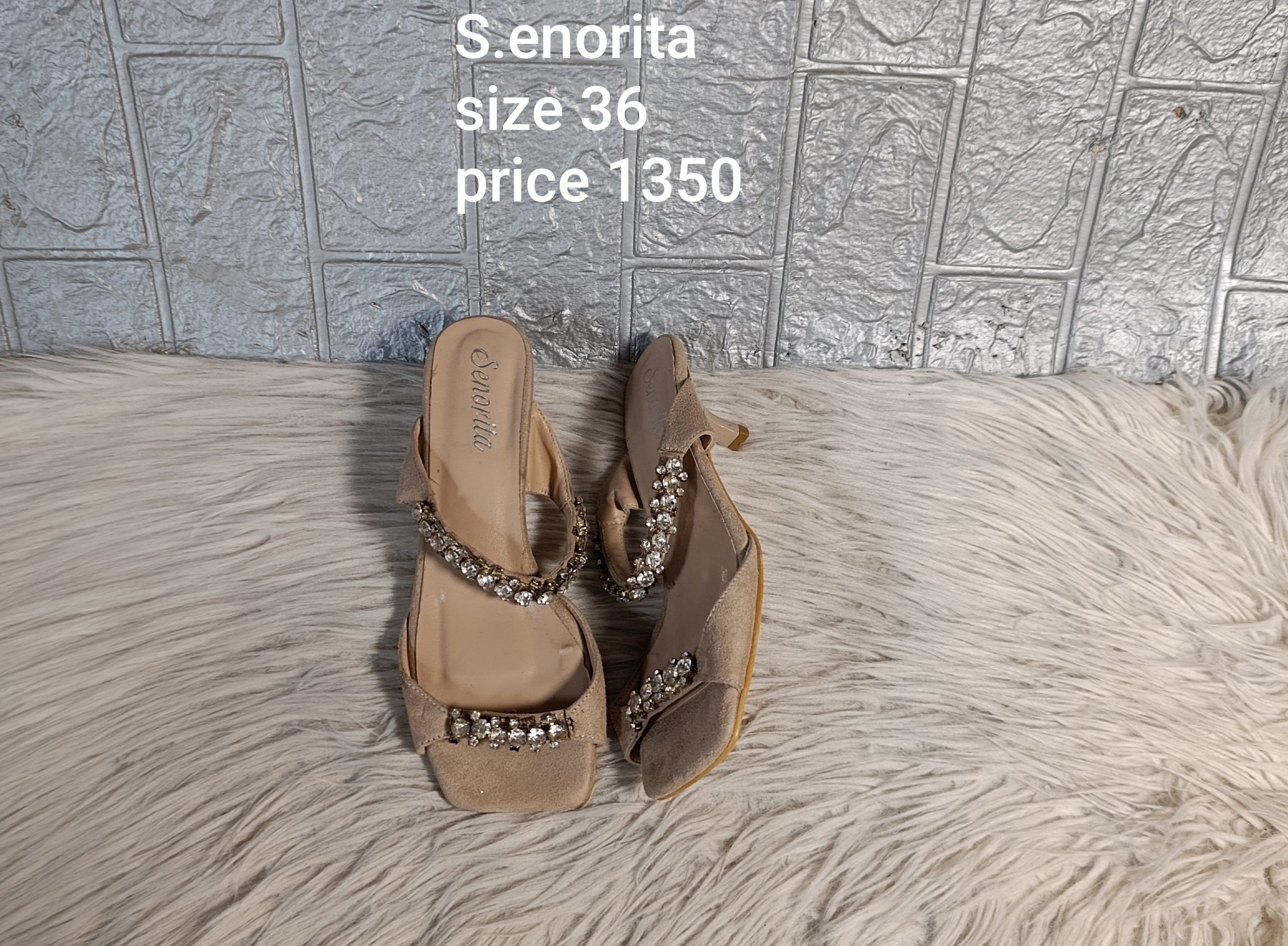 Senorita 36
