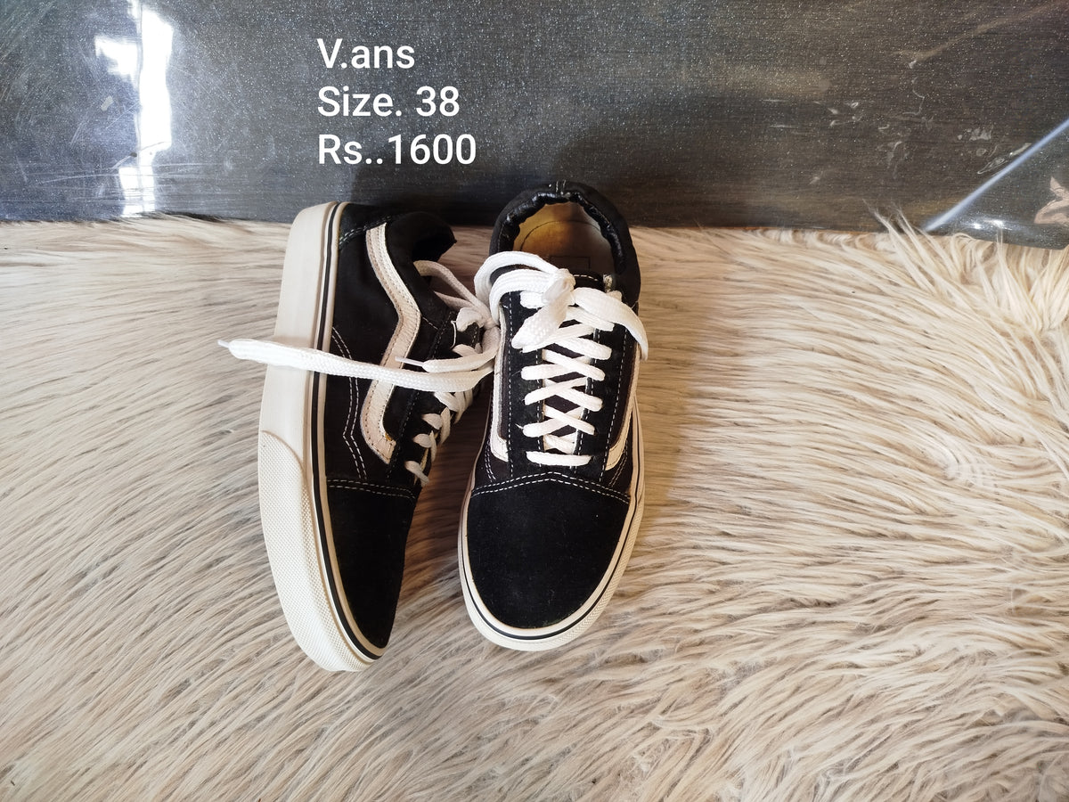 Vans 38
