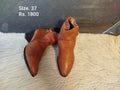 Boots 37