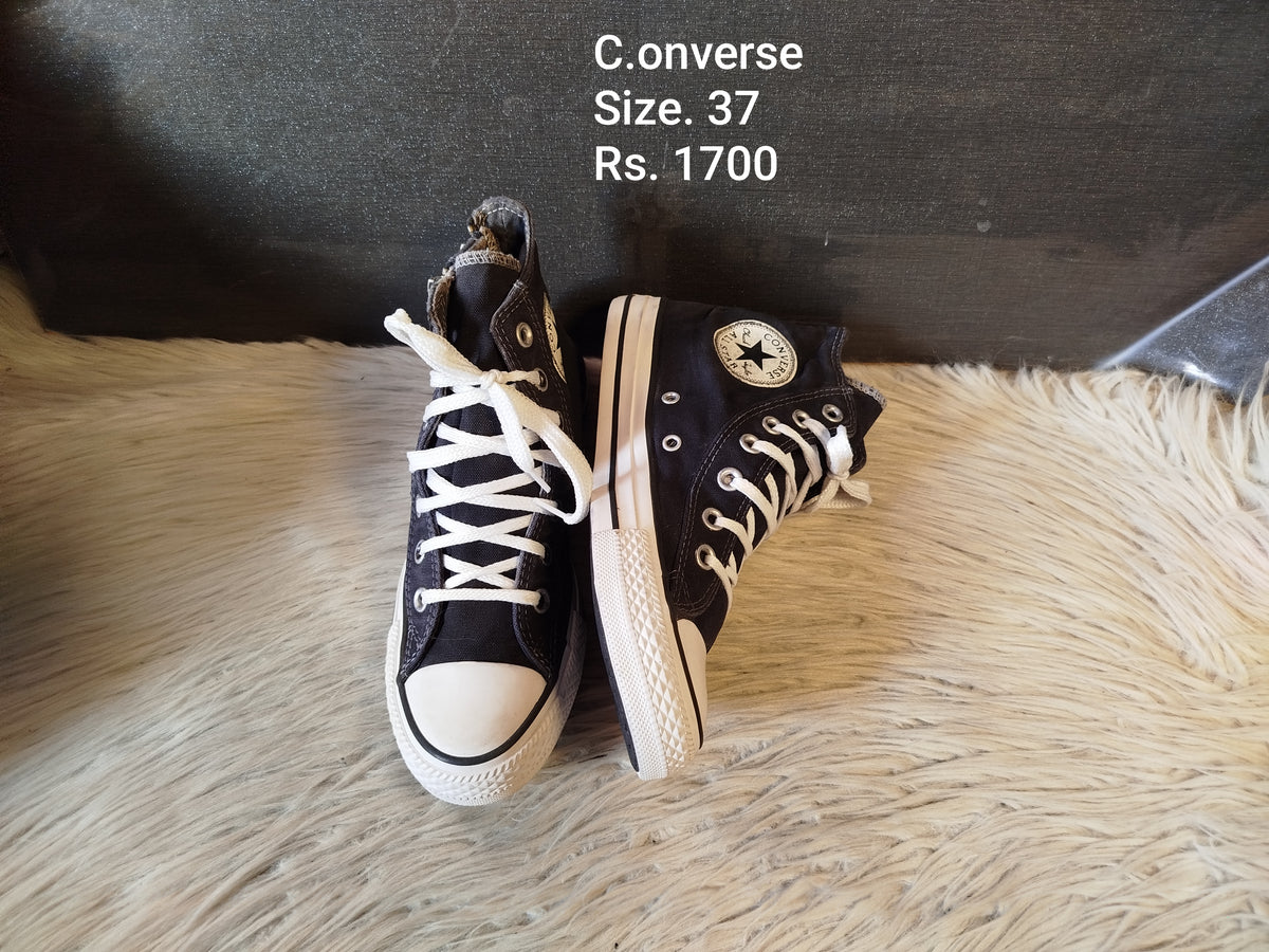 Converse 37