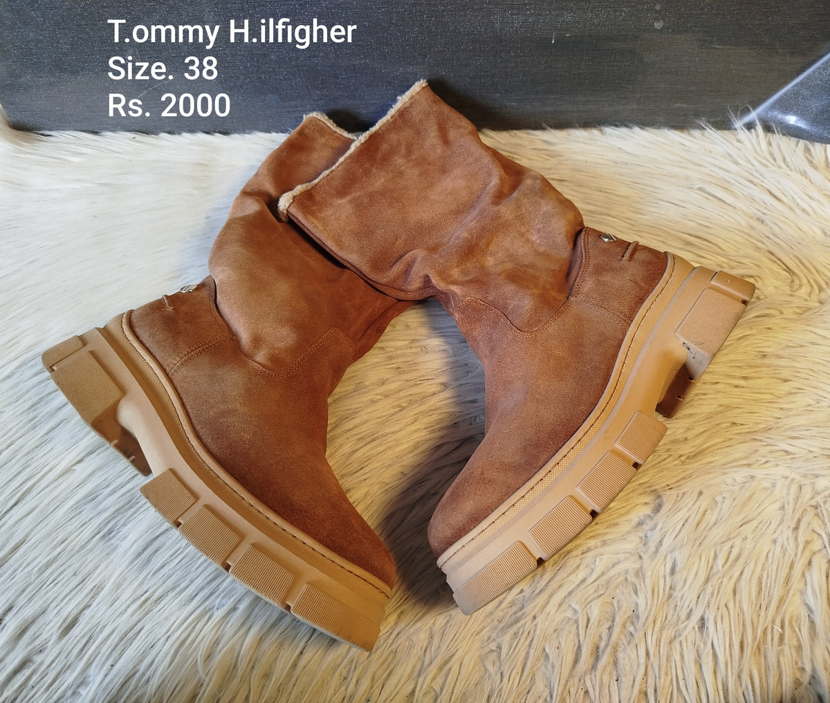 Tommy Hilfiger 38