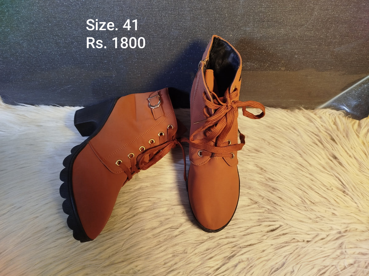 Boots 41