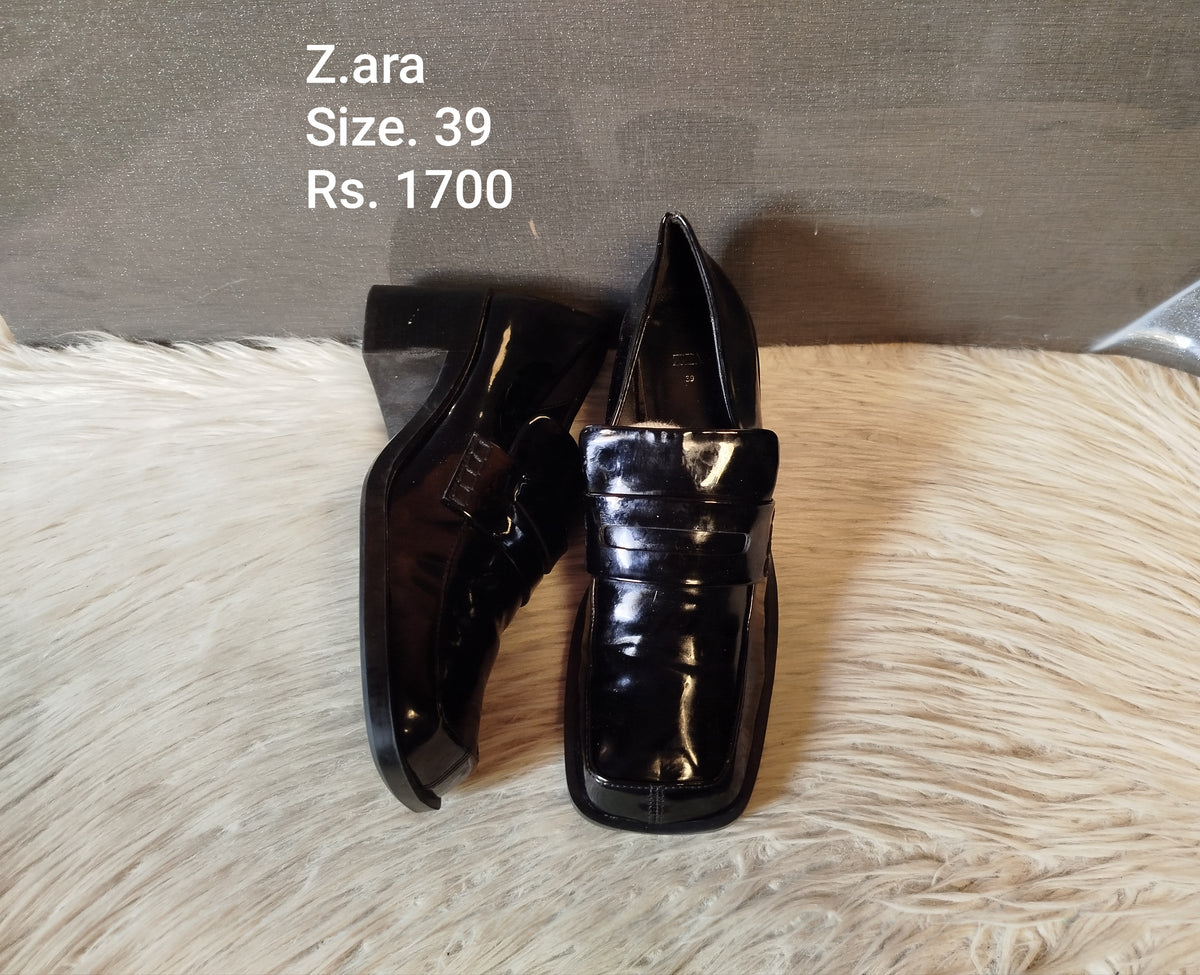 Zara 39
