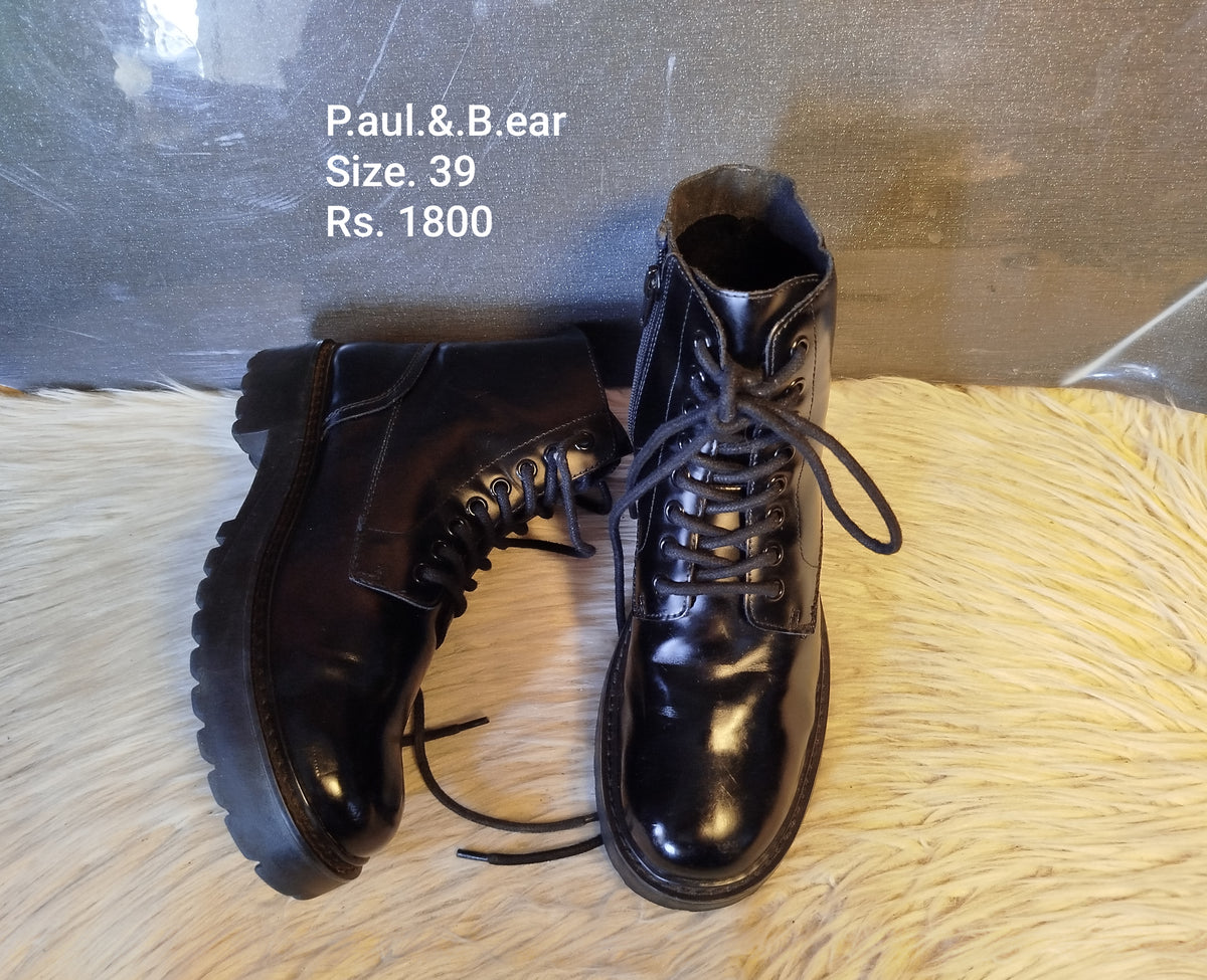 Paul & bear 39
