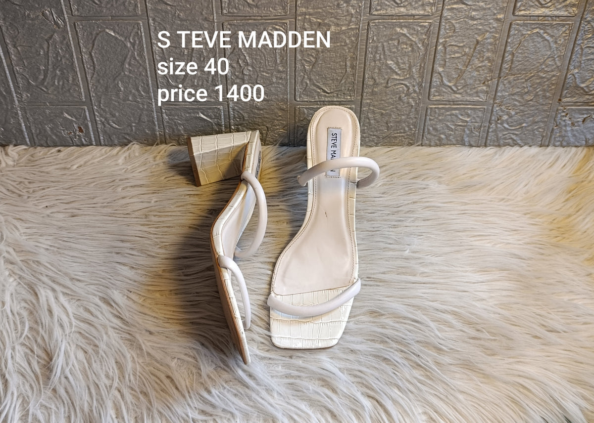 Steve Madden 40