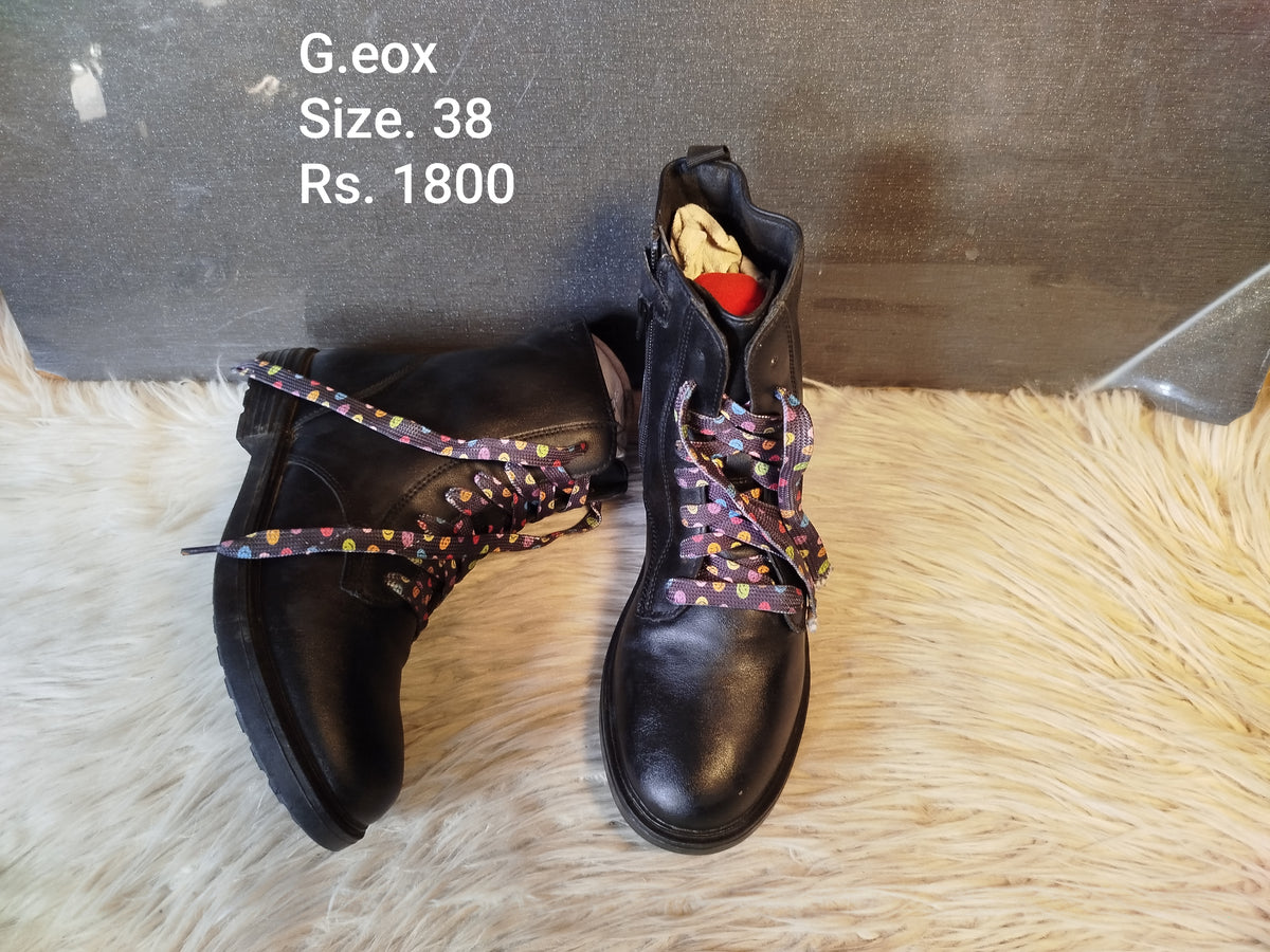 Geox 38