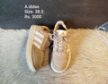 Adidas 38.5