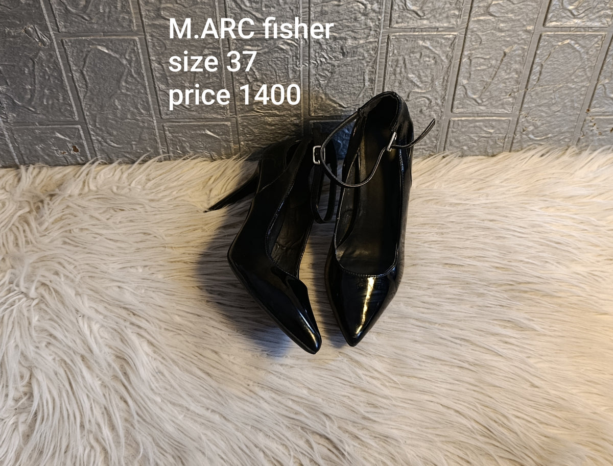 Marc Fisher 37