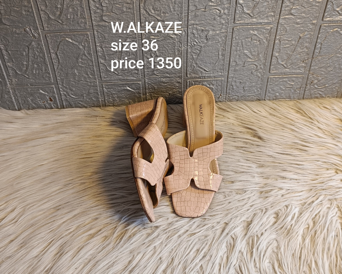 Walkaze 36