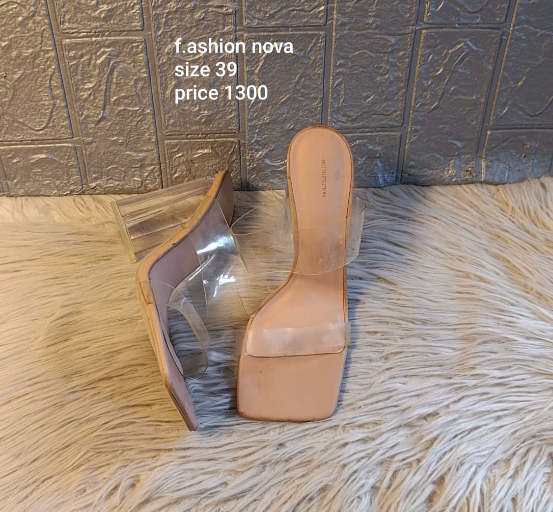 Fashion nova 39