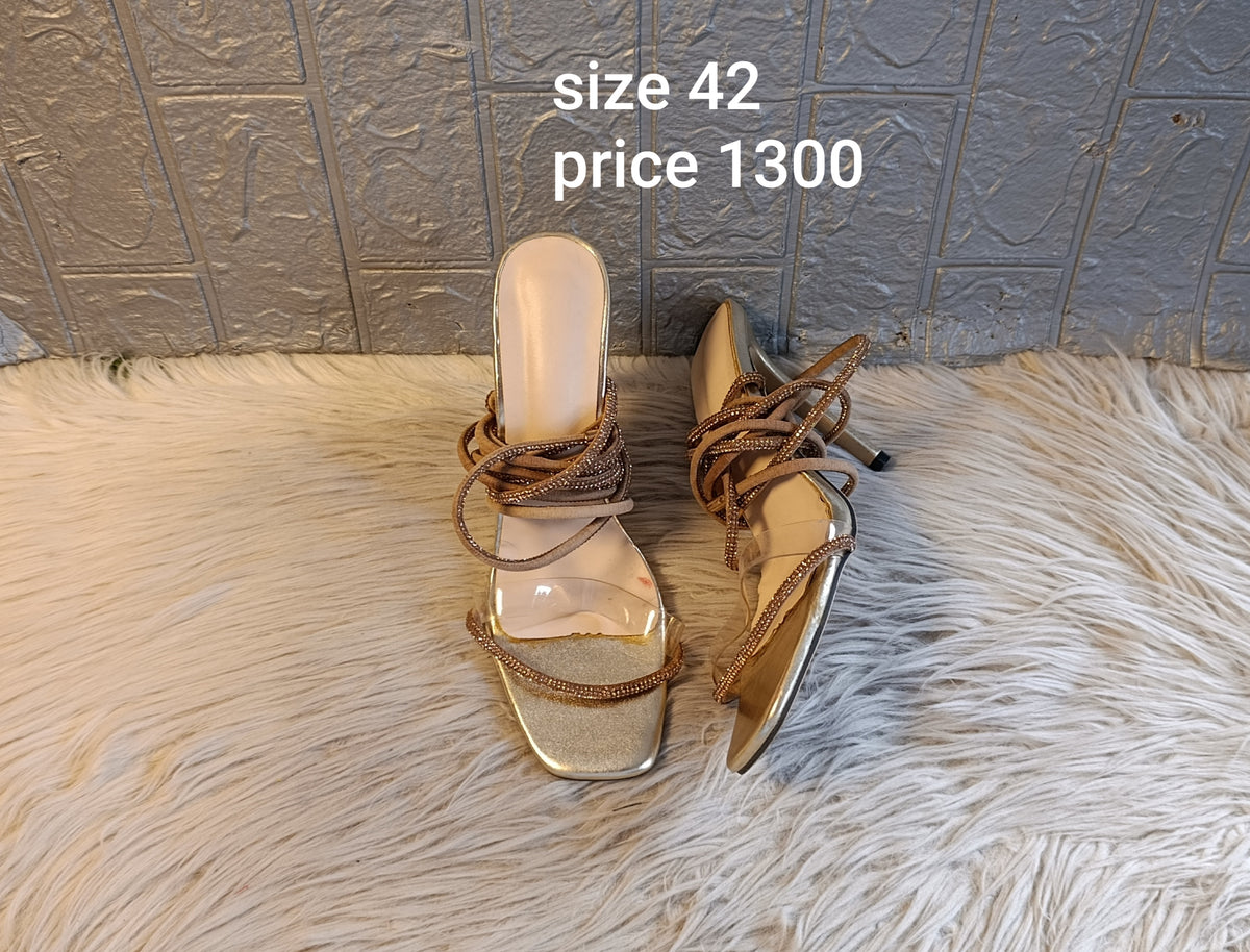 Heels 42
