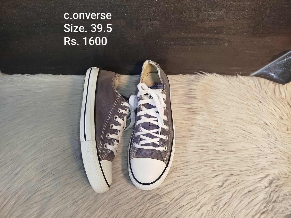 Converse 39.5