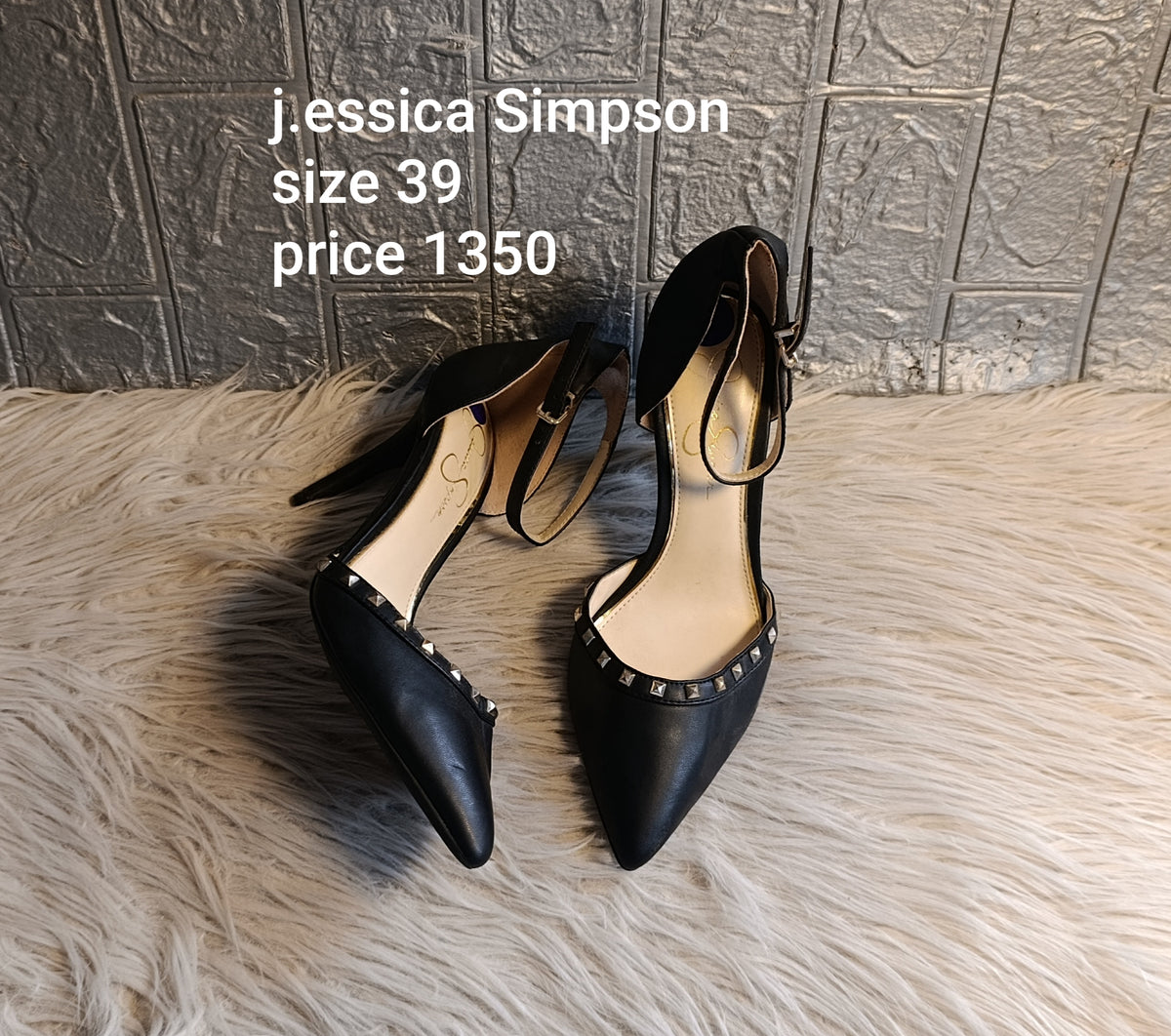 Jessica Simpson 39