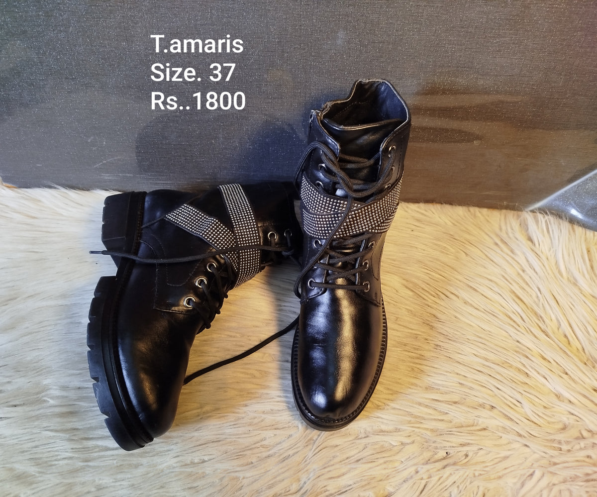 Tamaris 37