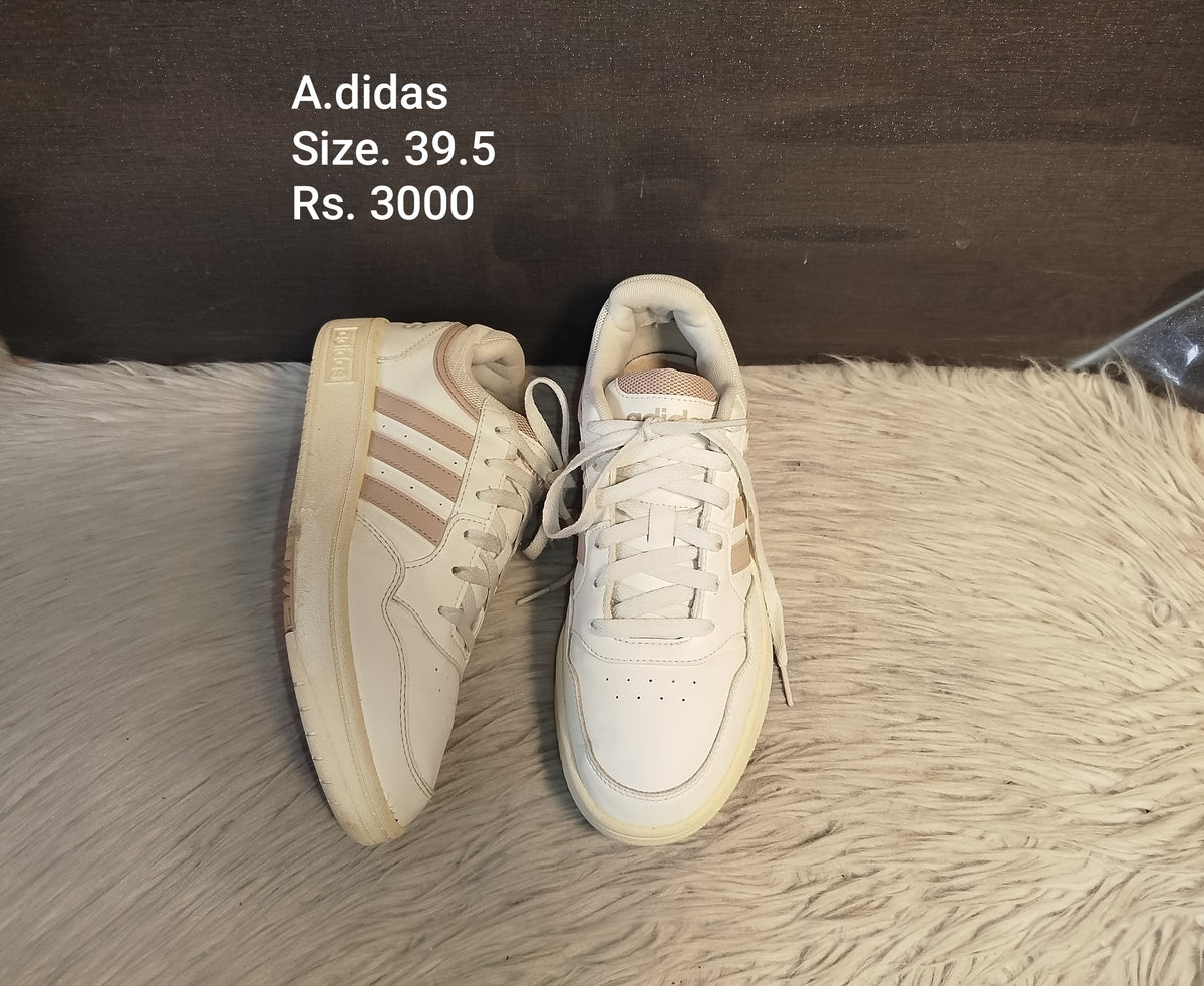 Adidas 39.5