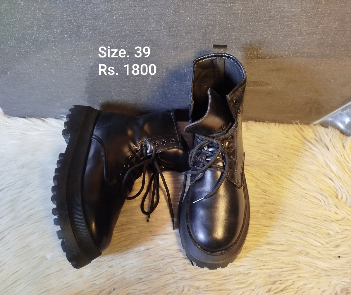 Boots 39
