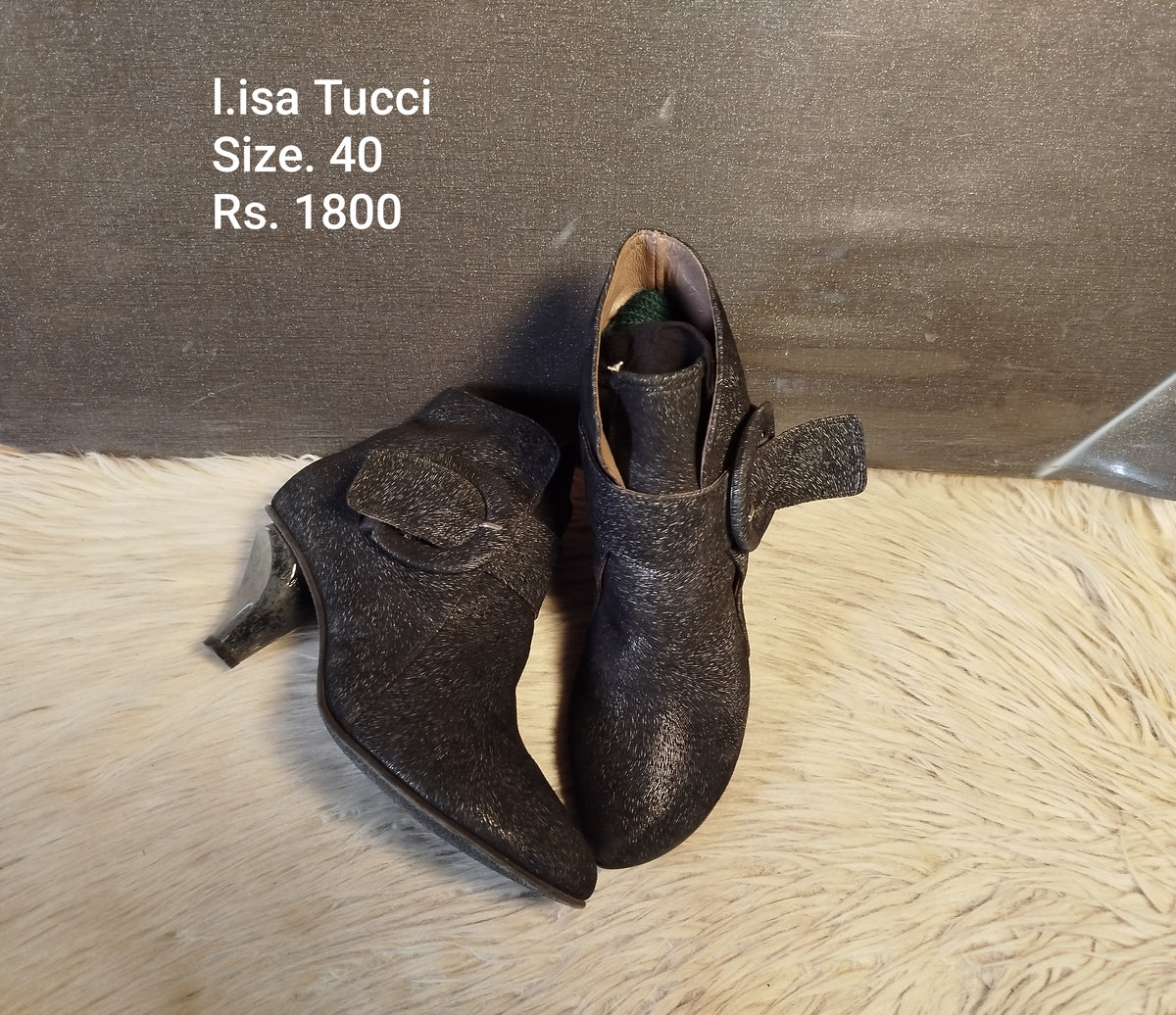 Lisa tucci 40