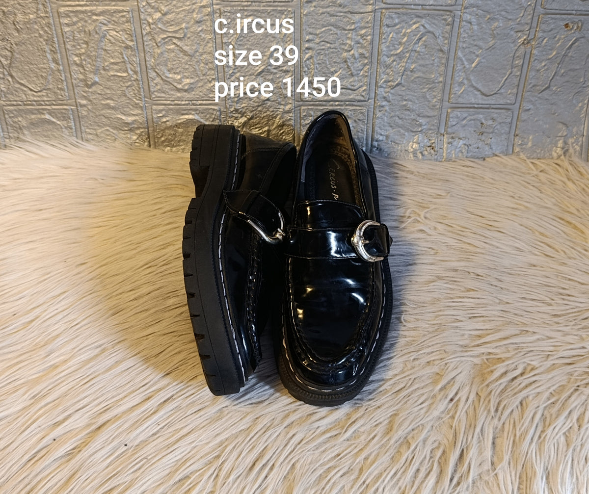 Circus 39