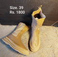Boots 39