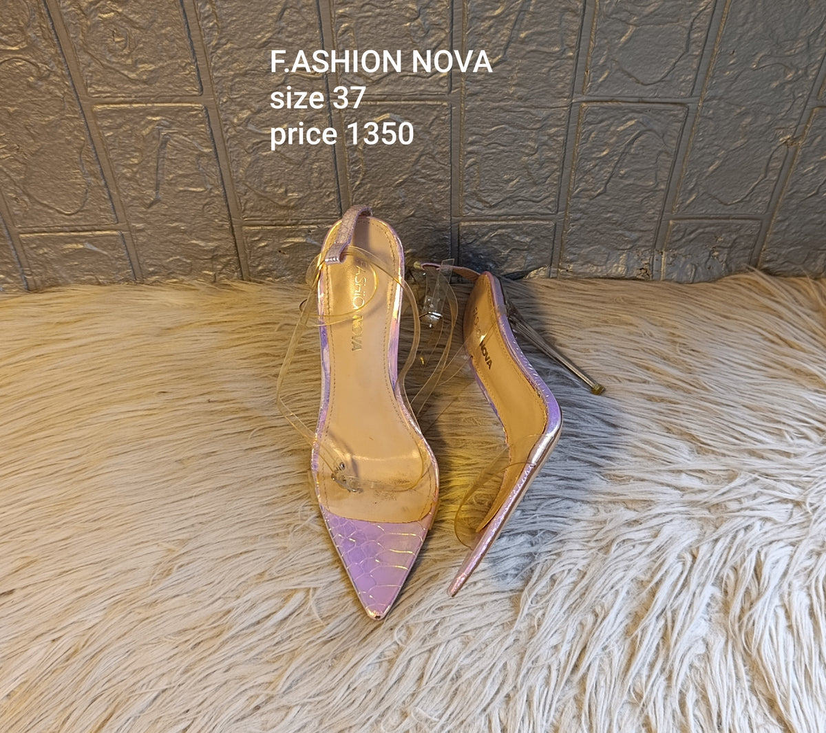 Fashion Nova 37