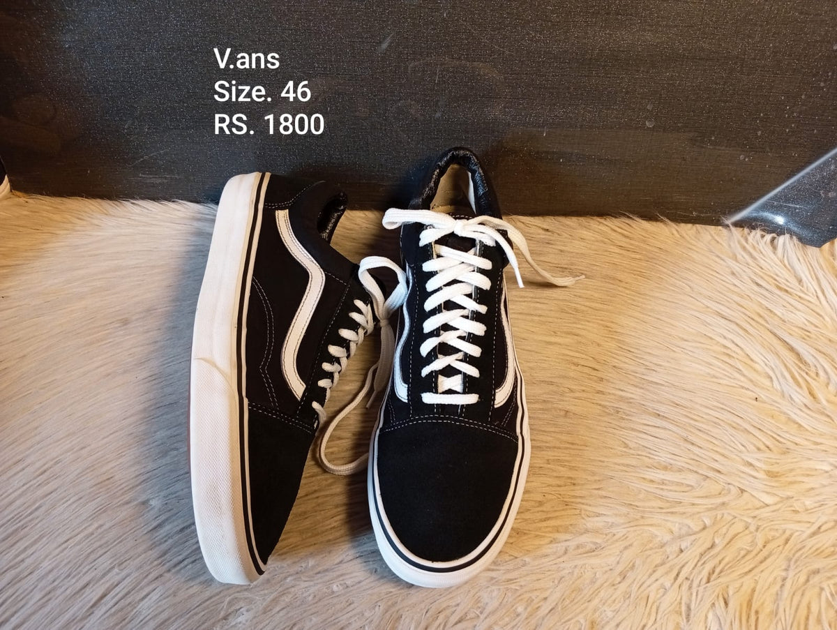 Vans 46