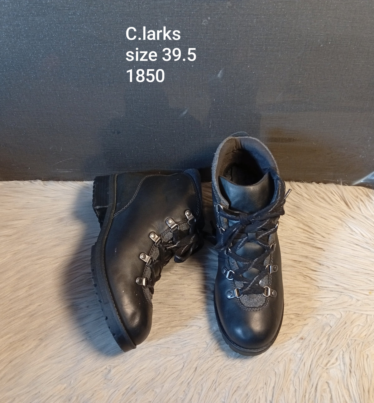 Clarks 39.5